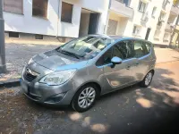 Gebraucht Opel Meriva Edition 120 PS (88 kW) 2013 Silber Van / Kleinbus