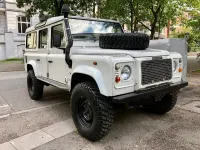 Gebraucht Land Rover Defender 122 PS (89 kW) 1999 Weiß Kombi