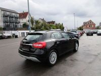 gebraucht Mercedes GLA200 d 7G-Tronic *Navi*360°Kamera*PANORAMA*Eu6