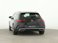 Gebraucht Mercedes CLA200 Shooting Brake Advanced Plus 163 PS (119 kW) 2025 Schwarz Kombi