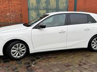 Gebraucht Opel Astra Business Edition 131 PS (96 kW) 2023 Weiß Limousine