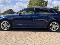 Gebraucht Audi A3 Ambition 150 PS (110 kW) 2015 Blau Limousine