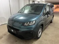 Neu Fiat Doblò 131 PS (96 kW) 2026 Blau Van / Kleinbus