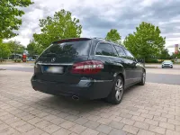 Gebraucht Mercedes E300 231 PS (169 kW) 2011 Schwarz Kombi