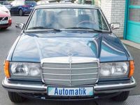 gebraucht Mercedes 230 CE Coupe 123er *neue Lackierung*