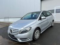 Gebraucht Mercedes B180 109 PS (80 kW) 2011 Silber Van / Kleinbus