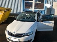 Gebraucht Skoda Rapid Active 86 PS (63 kW) 2014 Weiß Kleinwagen