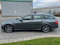 gebraucht Mercedes E63 AMG Performance Paket