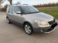 Gebraucht Skoda Roomster 105 PS (77 kW) 2012 Grau Van / Kleinbus