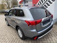 Gebraucht Mitsubishi Outlander 150 PS (110 kW) 2018 Grau SUV