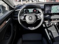 Gebraucht Skoda Superb LAURIN & KLEMENT 265 PS (194 kW) 2024 Schwarz Limousine