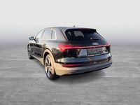 Second-hand Audi e-tron Basis 300 kW (408 CP) 2022 Negru SUV