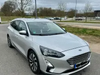 Używany Ford Focus Cool & Connect 120 KM (88 kW) 2019 Srebrny Kombi