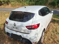 Gebraucht Renault Clio LIMITED 73 PS (53 kW) 2016 Weiß Kleinwagen