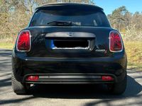 Gebraucht Mini Cooper SE 136 kW (185 PS) 2021 Schwarz Kleinwagen