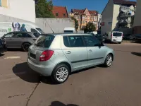 Gebraucht Skoda Fabia 105 PS (77 kW) 2012 Silber Limousine