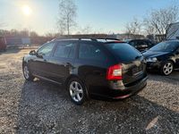 Gebraucht Skoda Octavia Family 122 PS (89 kW) 2011 Schwarz Kombi