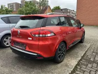 Gebraucht Renault Clio Luxe 90 PS (66 kW) 2014 Feuerrot Kombi