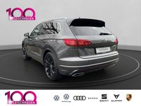 gebraucht VW Touareg R-Line 4Motion 3.0 TDI Luftfederung AHK-el. Pano Matrix