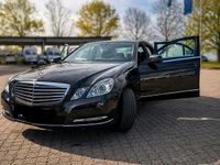 Second-hand Mercedes E250 204 CP (150 kW) 2010 Negru Berlinǎ