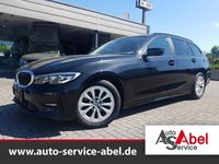 Gebraucht BMW 320 Advantage 190 PS (139 kW) 2021 Black sapphire metallic Kombi