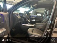 Gebraucht Mercedes GLB250 224 PS (164 kW) 2025 Metalliclack kosmosschwarz SUV