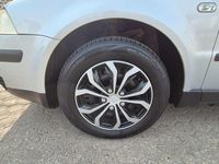 Gebraucht VW Passat 116 PS (85 kW) 2002 Silber Limousine