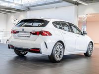 Gebraucht BMW 120 Shadowline 156 PS (114 kW) 2025 Weiß Kleinwagen