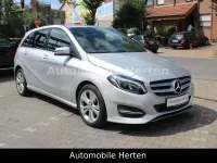 Gebraucht Mercedes 180 109 PS (80 kW) 2016 Silber Limousine