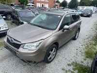 Gebraucht Subaru Forester 147 PS (108 kW) 2014 Grau SUV