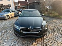 Gebraucht Skoda Superb 190 PS (139 kW) 2015 Schwarz Limousine