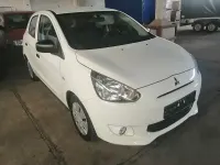 Gebraucht Mitsubishi Space Star 71 PS (52 kW) 2015 Weiß Limousine