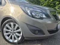 Gebraucht Opel Meriva 105 PS (77 kW) 2010 Braun Van / Kleinbus