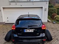 gebraucht Ford Focus 1,5 EcoBoost 110kW ST-Line Black Auto ...