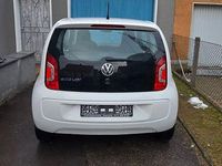 Gebraucht VW up! Cup 68 PS (50 kW) 2015 Weiß Kleinwagen