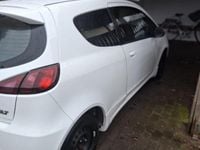 Gebraucht Mitsubishi Colt 75 PS (55 kW) 2012 Weiß Kleinwagen