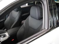 Gebraucht BMW 330e Sport Line 184 PS (135 kW) 2022 Weiß Limousine