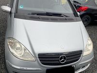 Gebraucht Mercedes 170 116 PS (85 kW) 2005 Silber Limousine