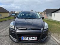 Gebraucht Ford Kuga Titanium 150 PS (110 kW) 2016 Grau SUV