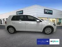 Gebraucht VW Golf VII Trendline 116 PS (85 kW) 2018 Weiß Limousine