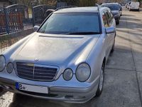 Gebraucht Mercedes E240 Classic 170 PS (125 kW) 2000 Silber Kombi