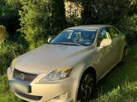 Gebraucht Lexus IS220d 177 PS (130 kW) 2007 Silber Limousine