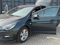 Gebraucht Opel Astra 150 PS (110 kW) 2016 Grün Limousine
