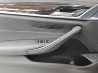 Gebraucht BMW 520 Luxury Line 190 PS (139 kW) 2022 Sophistograu brillanteffekt metallic Limousine