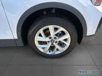 Gebraucht Audi Q2 Comfort 150 PS (110 kW) 2025 Arkonaweiß SUV