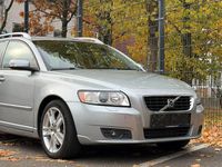 Gebraucht Volvo V50 Summum 179 PS (131 kW) 2007 Silber Kombi