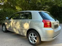Używany Toyota Corolla 110 KM (80 kW) 2005 Srebrny Sedan/Limuzyna