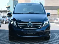Gebraucht Mercedes V220 Edition 163 PS (119 kW) 2017 Blau Van / Kleinbus
