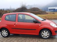 Gebraucht Renault Twingo 60 PS (44 kW) 2008 Rot Kleinwagen