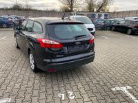 Gebraucht Ford Focus Business Edition 101 PS (74 kW) 2014 Schwarz Kombi